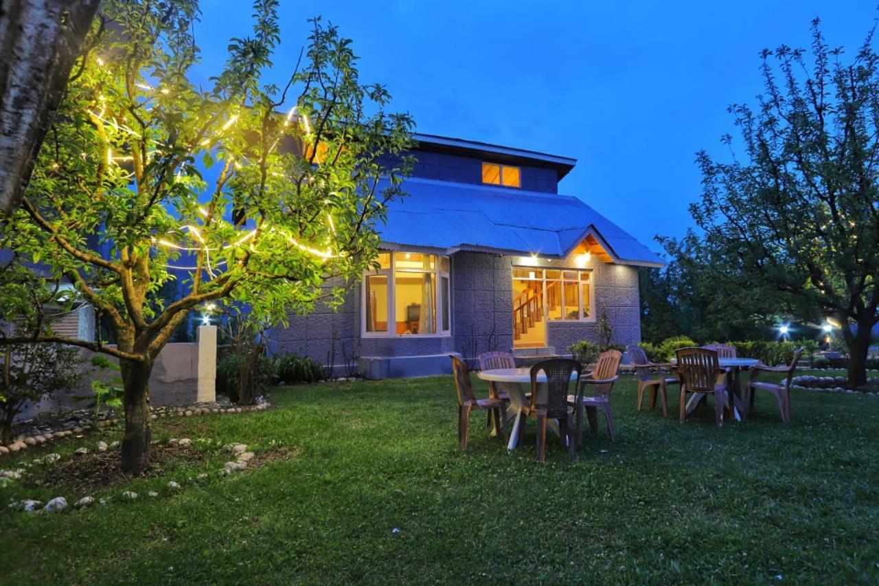 Vila Grey Moustache 4Bhk Manāli Exteriér fotografie